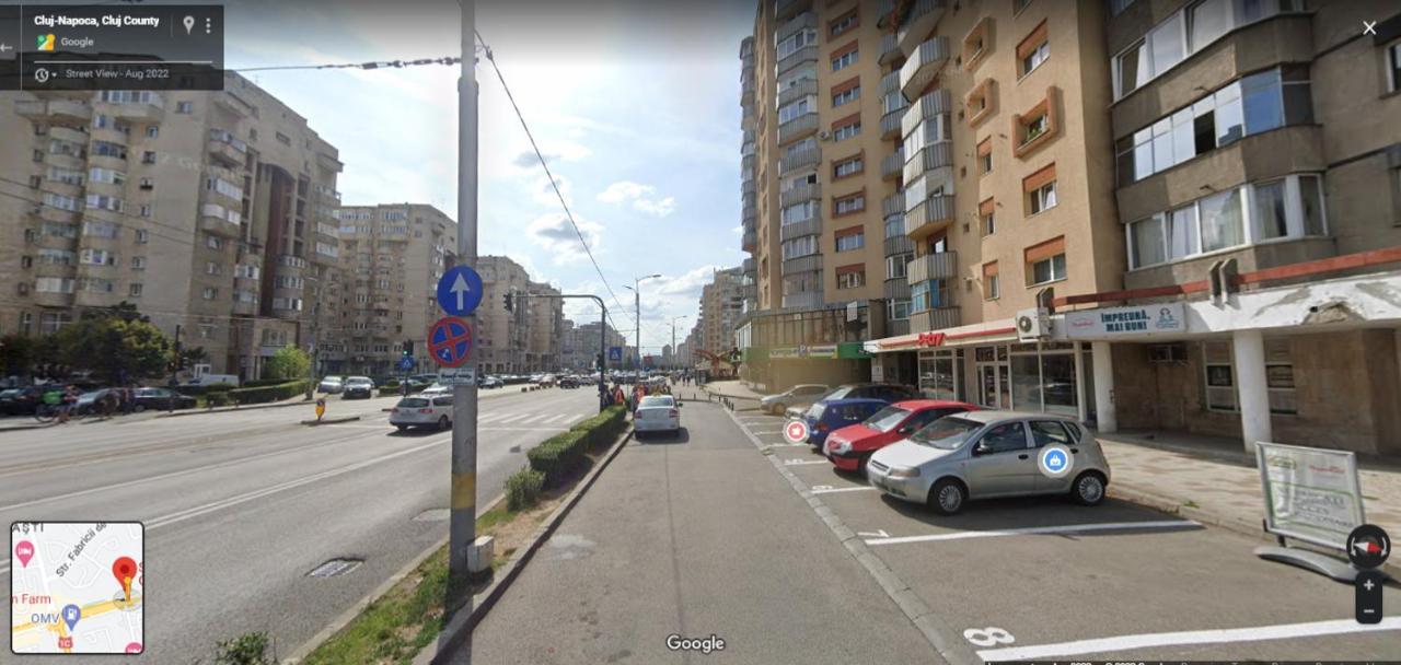 Family Studio Central Apartment Cluj-Napoca Luaran gambar